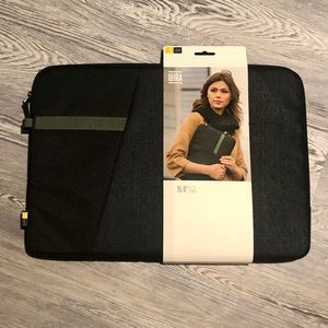 Case Logic laptop sleeve